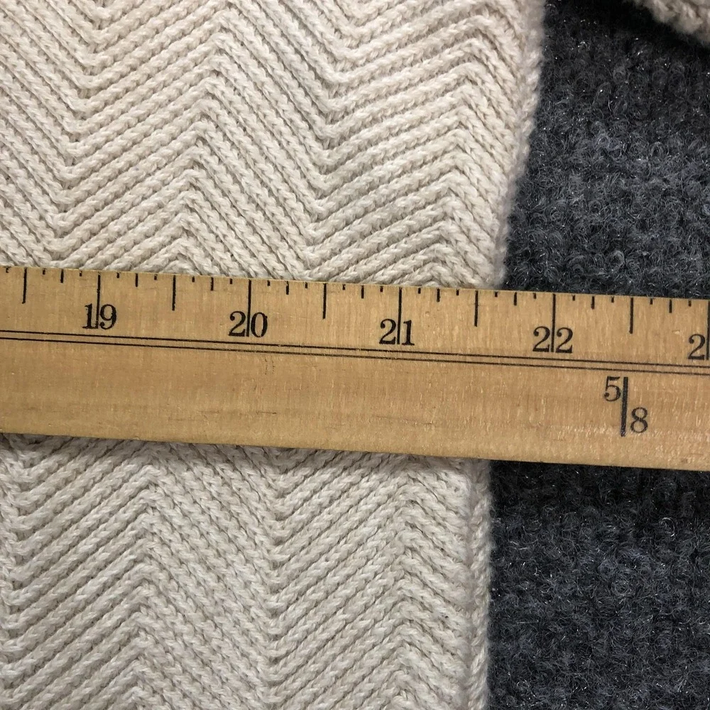 Chaps Sweater Mens Medium White Cotton Herringbone Knit Crewneck Pullover Logo